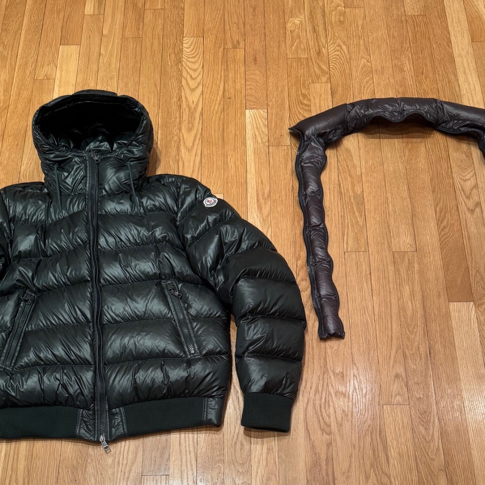 MONCLER - Men's Forest Green Down Jacket - Picture 14 of 16